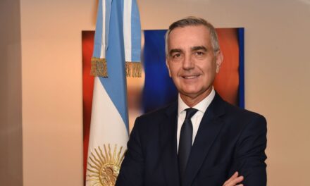 El Poder Ejecutivo designó a Gustavo Zlauvinen embajador en Eslovaquia y mantendrá funciones en Austria