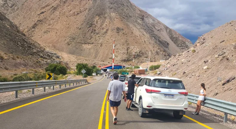 Menos viajes a Chile: Por qué cayó un 30% el cruce por Agua Negra