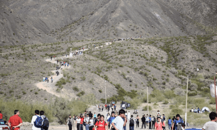 Fe, tradición y montaña: Invitan a vivir una Pascua única en las Sierras Azules