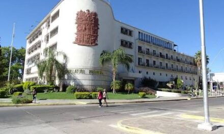 Orrego envió a Diputados el proyecto para derogar el SIPAD y modificar el sistema electoral