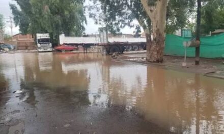 Tras el temporal en Sarmiento, las familias evacuadas comienzan a regresar a sus casas