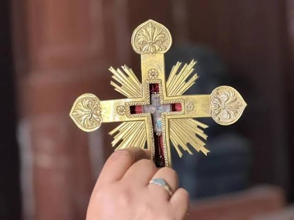Aparecieron en la Catedral reliquias de la cruz de Cristo perdidas desde 1944