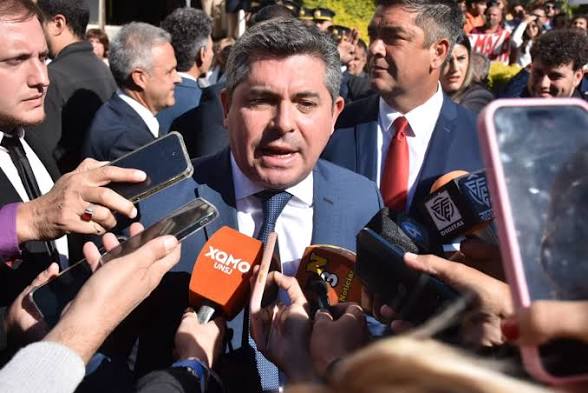 Estatales cobrarán con aumento del 5% y bono de $150 mil