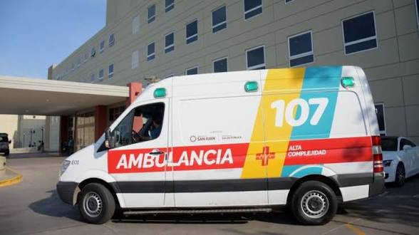 Grave accidente en Valle Fértil: Un hombre pelea por su vida tras caer de un caballo