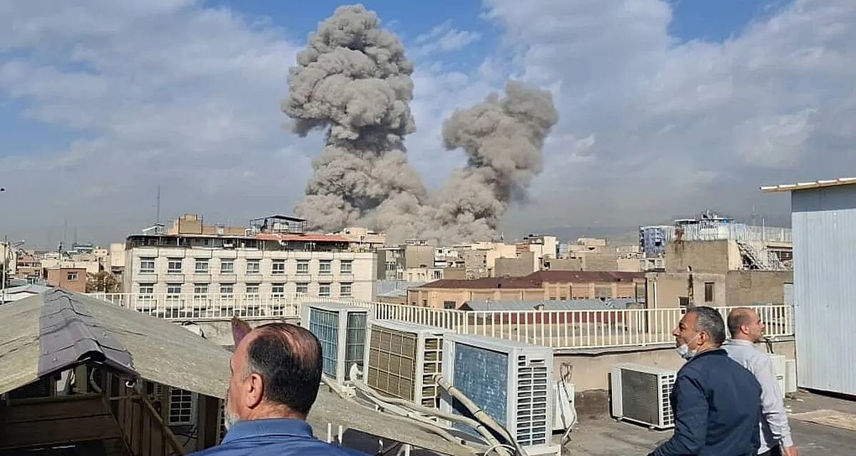 Agentes de inteligencia de Irán habrían ofrecido dialogar con la CIA para frenar la guerra con EEUU