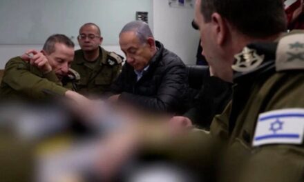 Cómo hace el MOSAD israelí para contactarlos dentro del país persa