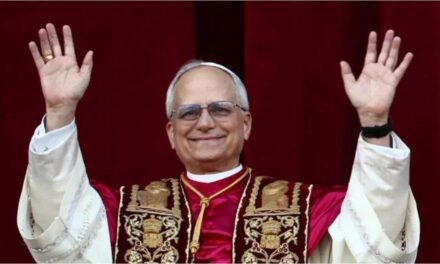 Con énfasis en la guerra, el papa León XIV llamó en Pascuas a elegir la paz y alertó por la violencia