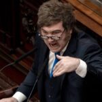 Un Javier Milei auténtico dando batalla para defender su modelo