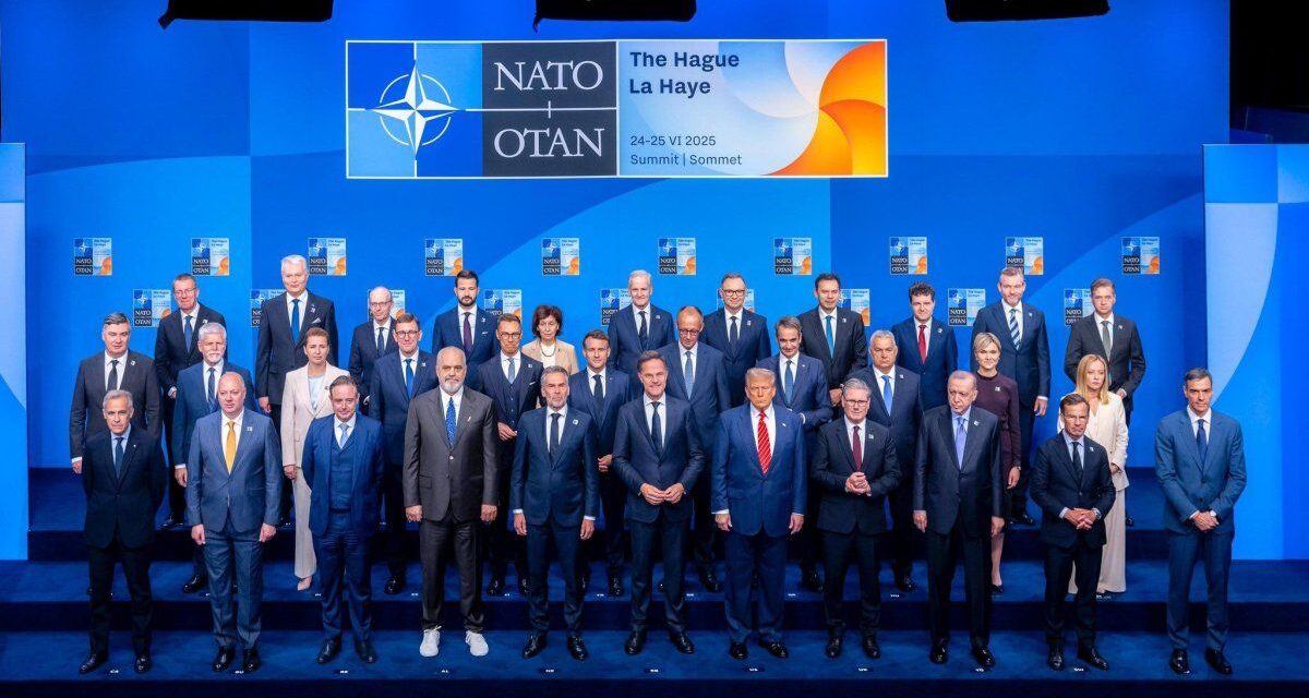 Donald Trump tildó de cobardes a sus aliados de la OTAN y aseguró que la alianza es solo un tigre de papel sin EEUU