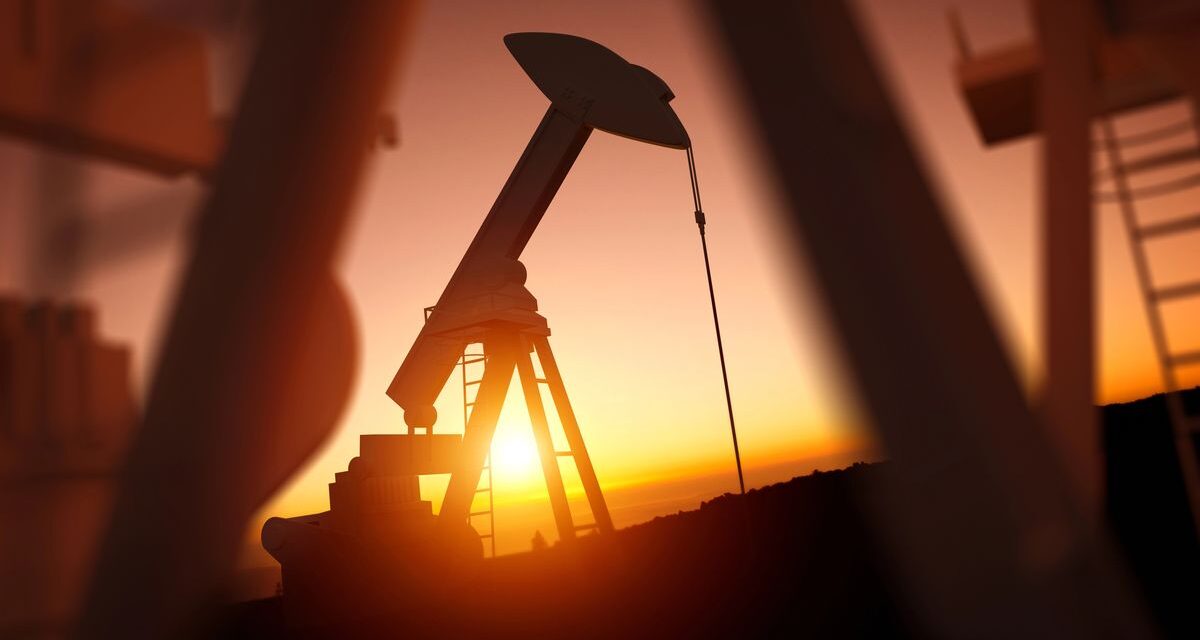 Kuwait anuncia recortes en su producción de petróleo