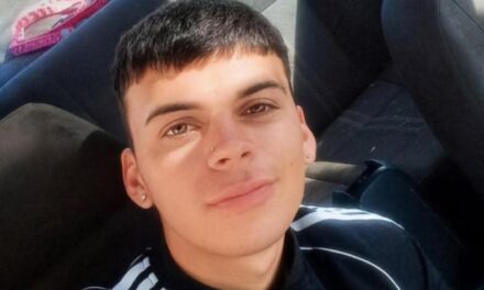 Grave siniestro en La Bebida: Un joven de 23 años pelea por su vida tras ser atropellado por un colectivo