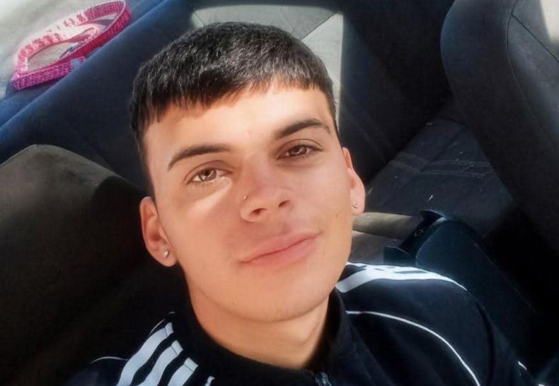 Grave siniestro en La Bebida: Un joven de 23 años pelea por su vida tras ser atropellado por un colectivo