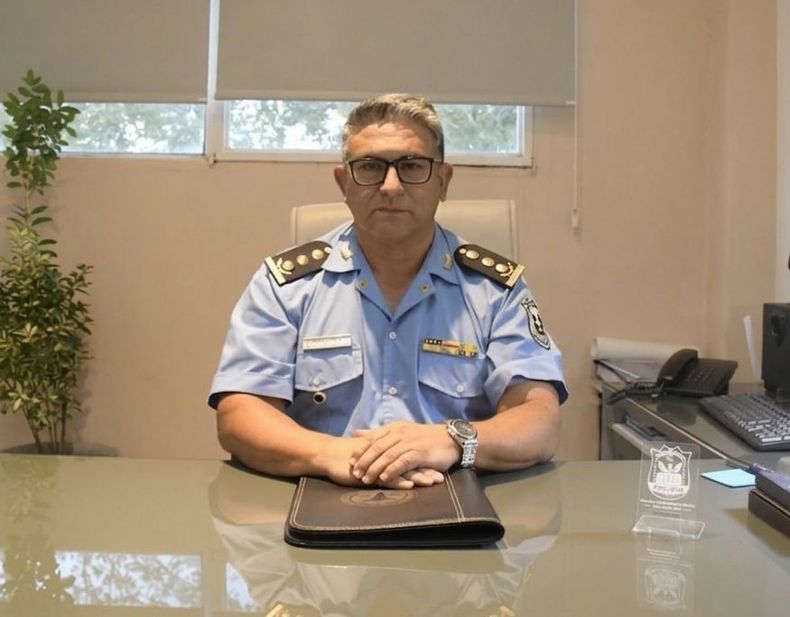 El subjefe de Policía defendió los sueldos y afirmó que “el efectivo está bien pago”
