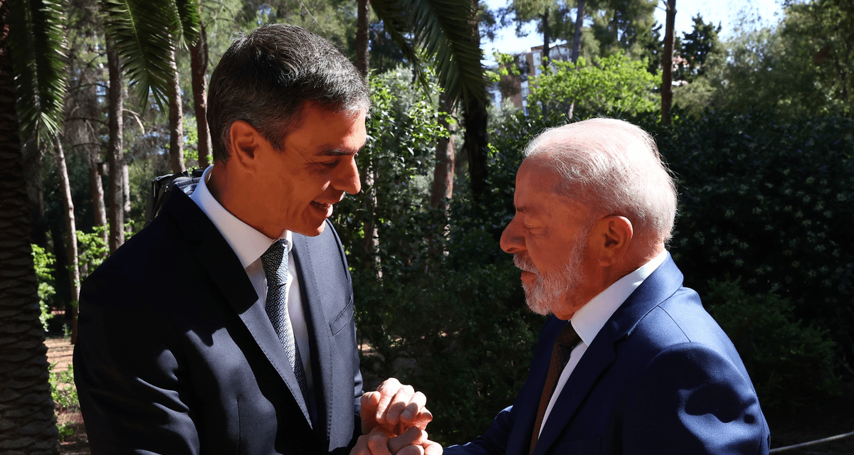 Lula da Silva advirtió que cuándo la democracia va en retroceso aparece un Hitler