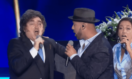 Javier Milei cantó Libre y fue protagonista de la celebración de la independencia de Israel