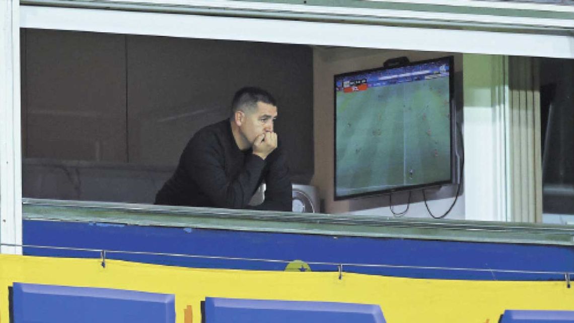 Riquelme y la realidad hecha tapa