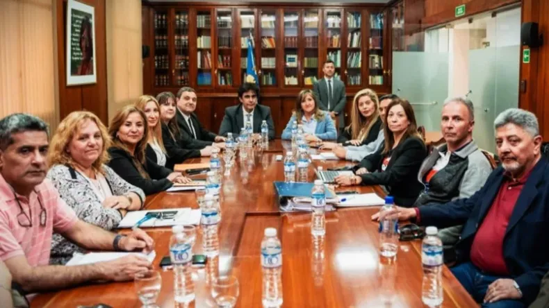 Anticipo: Se retoman las negociaciones paritarias docentes el lunes a las 15