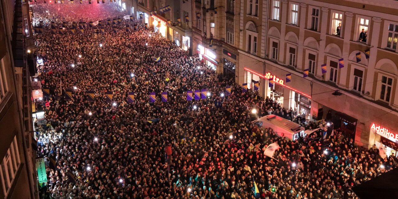 Delirio, color y épica en los desbordantes festejos en las calles de Bosnia y Congo por la clasificación al Mundial 2026