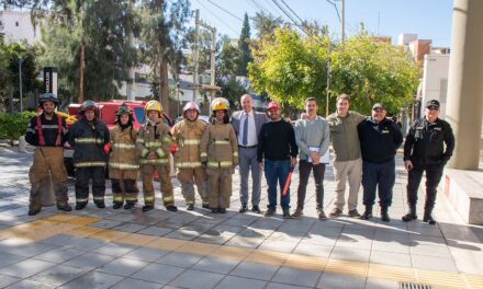 Simulacros en Diputados: Evacuaron edificios clave para poner a prueba protocolos de emergencia