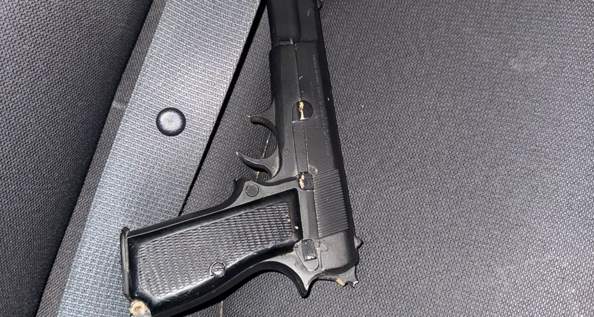 Chimbas: Cayó un hombre tras amenazar con un arma y enfrentar a la Policía en plena vía pública