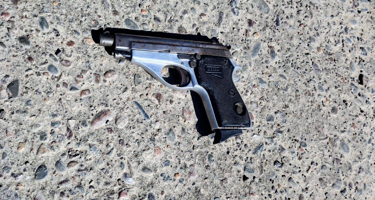 Motochorros armados quisieron asaltar a menores y fueron capturados