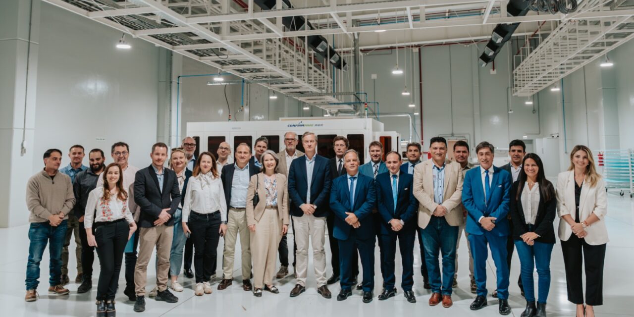 Embajadores europeos recorrieron EPSE y destacaron el desarrollo solar de la provincia