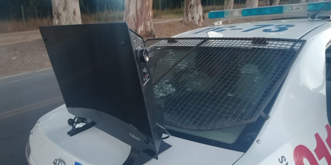 Con un caloventor en mano y sin respuestas: Dos detenidos