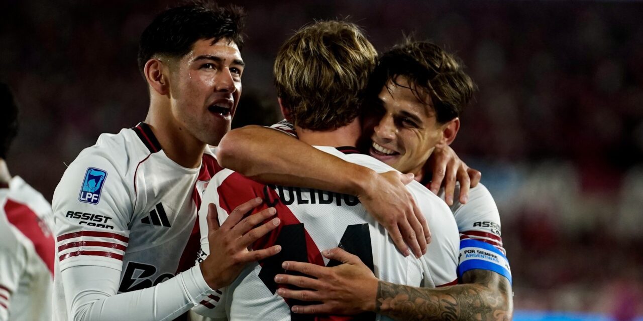 River imparable de la mano de Coudet y el Rojo se prende tras la victoria en el clásico