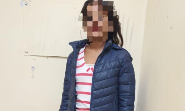 Del remis a la comisaría: estafa, daños y una policía lesionada en Capital