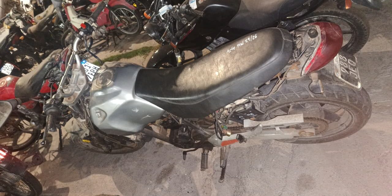 Chimbas: Hallaron una moto robada abandonada en la vía pública
