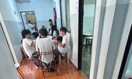 “¿A dónde va la plata?”: Padres denuncian hacinamiento y abandono en el colegio CESAP