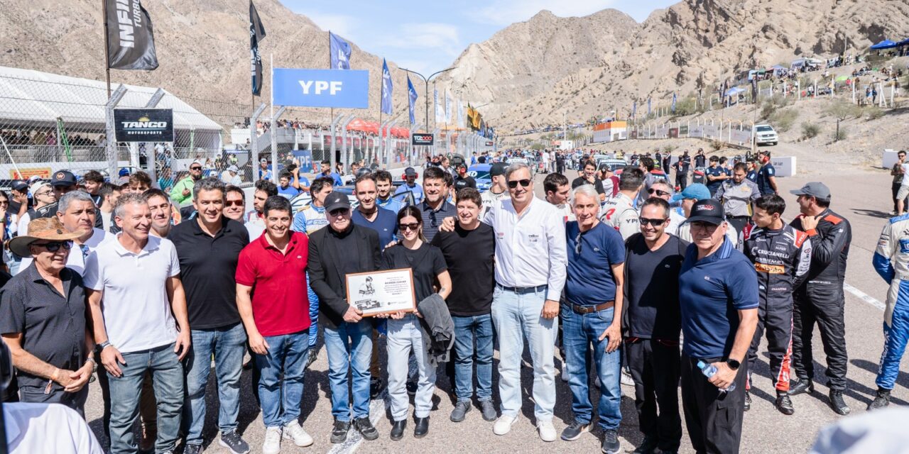 “Es un orgullo para San Juan”: Emotivo homenaje a Ricardo Zunino en el Zonda durante el TC2000