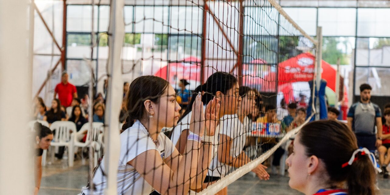Vóley sin fronteras en San Juan