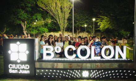 Capital renovó la plaza Colón en Desamparados y la pone en valor para los vecinos