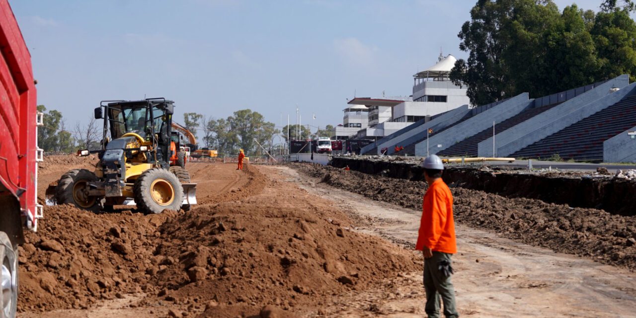 Así reconstruyen el autódromo Gálvez de Buenos Aires
