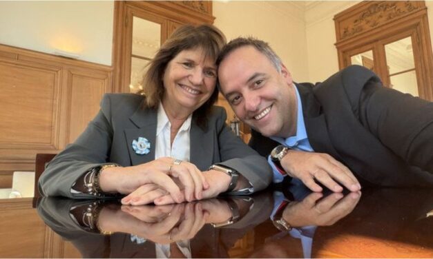 Patricia Bullrich presentó su declaración jurada y presiona a Manuel Adorni en medio de la causa por enriquecimiento