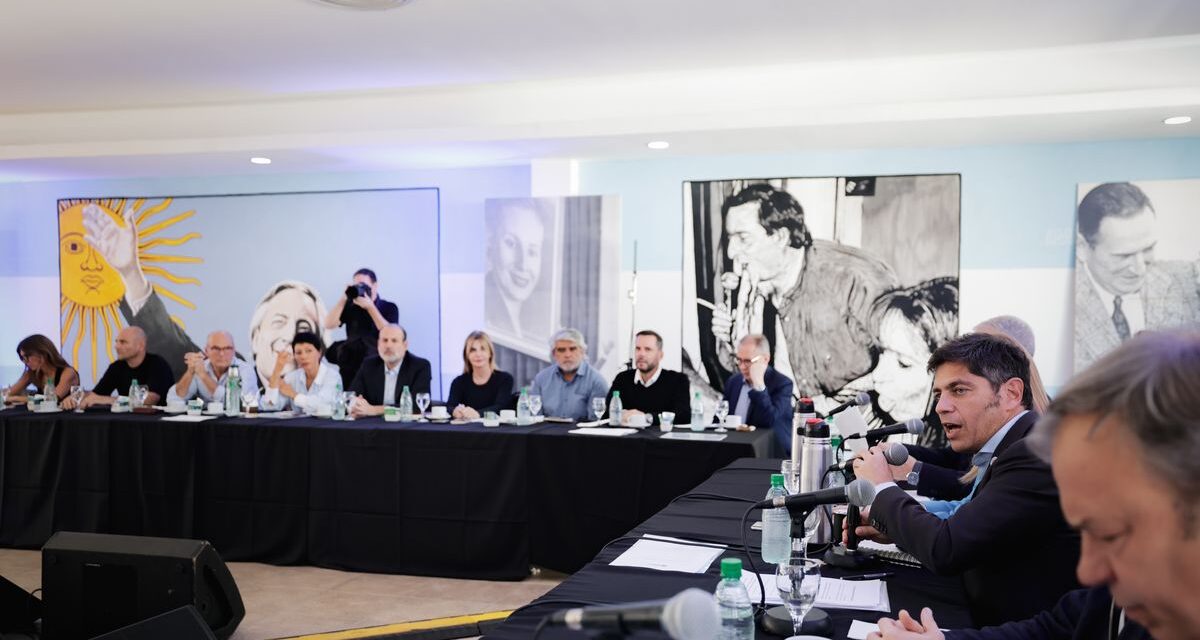 Axel Kicillof asumió la conducción del PJ bonaerense y llamó a ponerse de acuerdo en puntos comunes