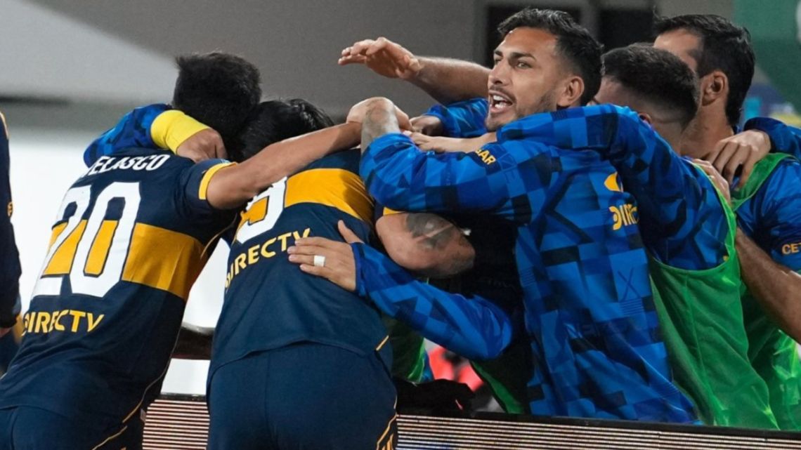 Boca apabulló a Defensa en Florencio Varela y los memes inundaron las redes sociales