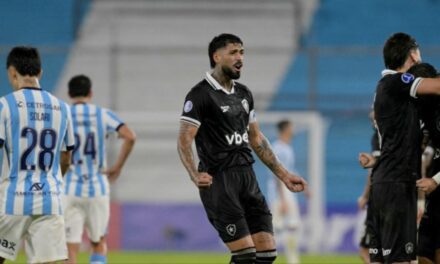 Racing cayó ante Botafogo y se complicó en Copa Sudamericana