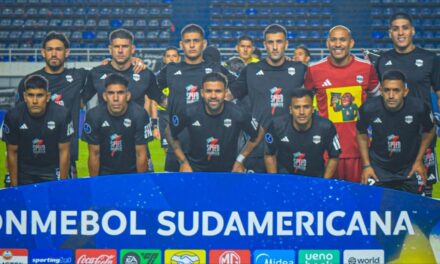 Riestra hizo historia: Primer triunfo internacional ante Torque