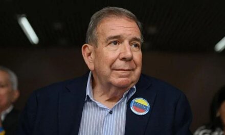 El líder opositor venezolano Edmundo González Urrutia fue hospitalizado en Madrid