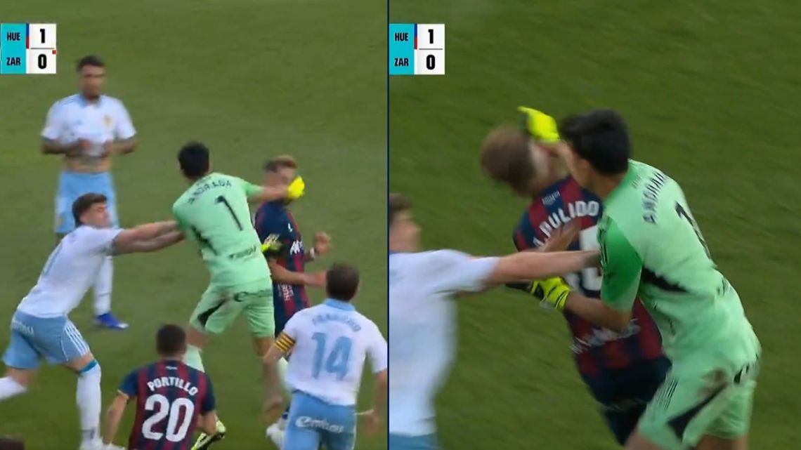 Esteban Andrada agredió a un rival tras recibir una tarjeta roja y sentenció su salida de España