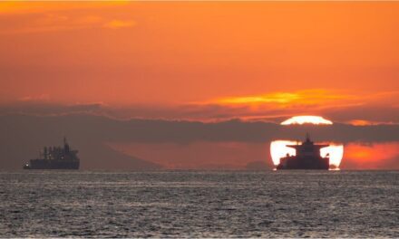 Irán abre la puerta a un acuerdo por el estrecho de Ormuz, pero exige a EEUU levantar el bloqueo naval