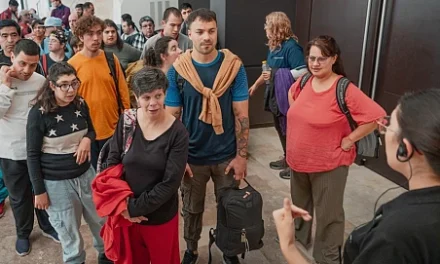 El Teatro del Bicentenario fue escenario de una jornada de integración