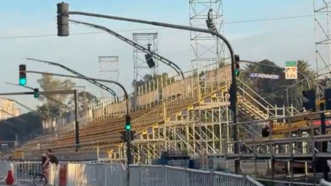 Cómo está Avenida Libertador a horas del Road Show de Franco Colapinto: las calles de Buenos Aires se transforman en un circuito de F1