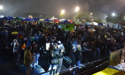 Escándalo en Valle Fértil: Prometieron sortear motos, no cumplieron y crece el reclamo contra una productora