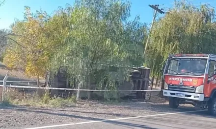 “Es un presunto homicidio culposo”: El fiscal confirmó la carátula tras la muerte en el vuelco del camión