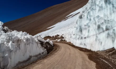 Paso de Agua Negra habilitado este domingo: Tránsito normal y recomendaciones por hielo en la calzada