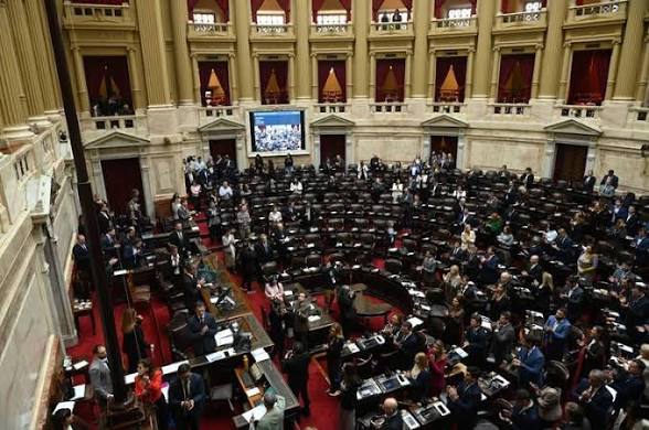 Diputados aprobó la reforma de la Ley de Glaciares tras una maratónica sesión y fuerte polémica
