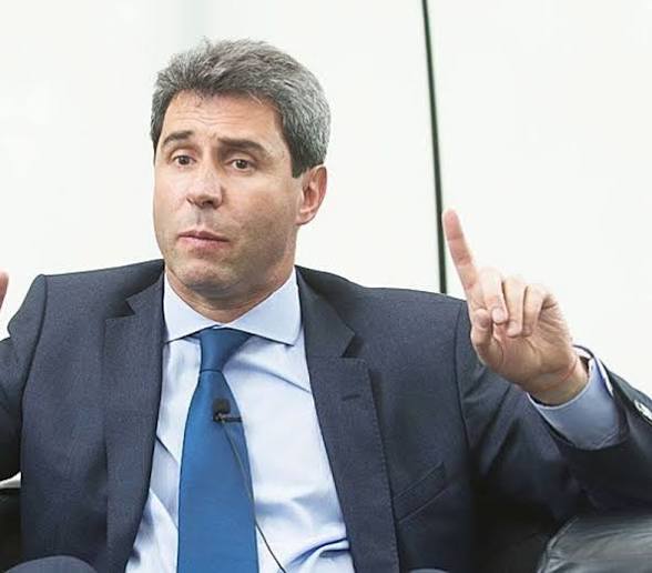 Uñac impulsa internas abiertas en el PJ con aval de Cristina